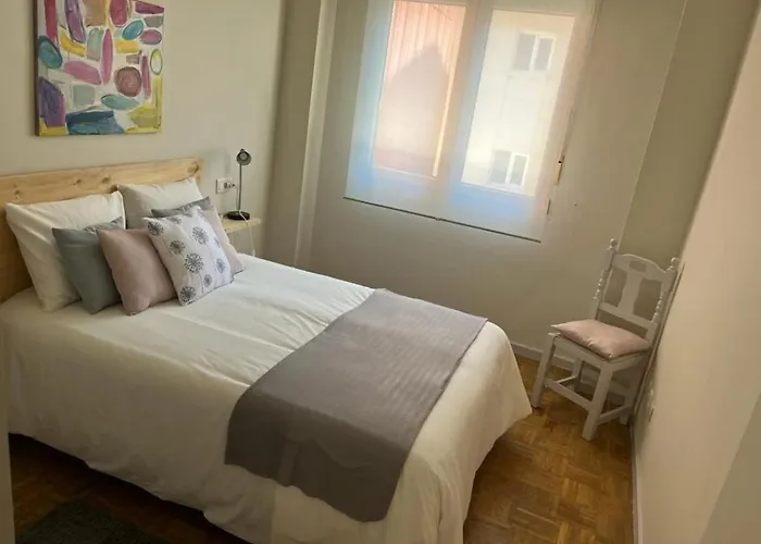 Precioso Apartamento Soleado, Recien Amueblado En Gijon